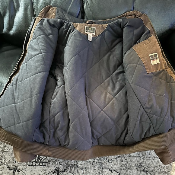 Jacket - Picture 3 of 4